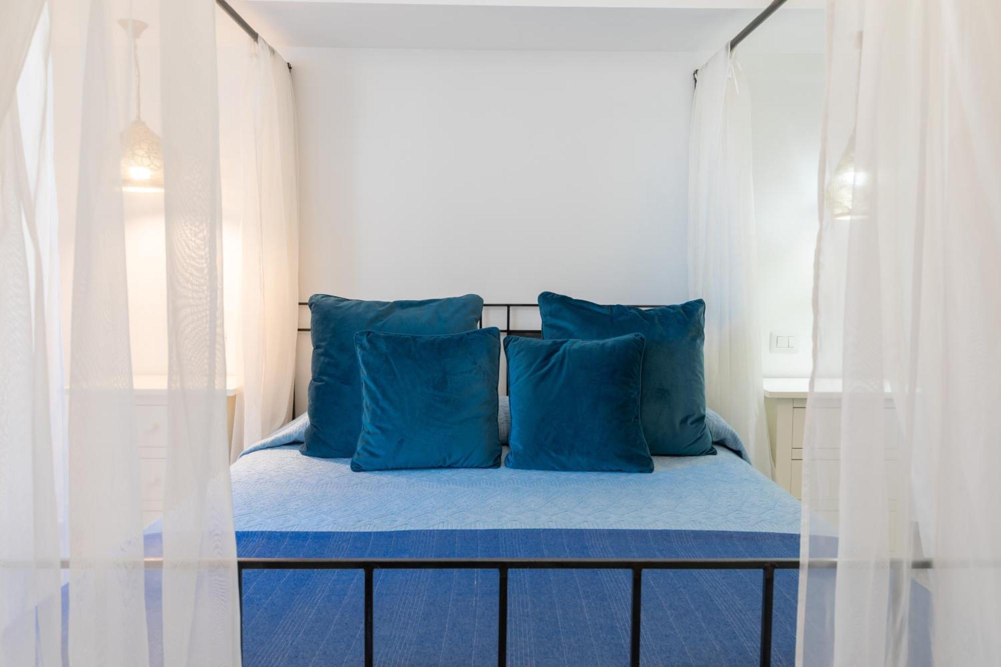 Apartamento Stazzo San Teodoro Piscina Condivisa Exterior foto